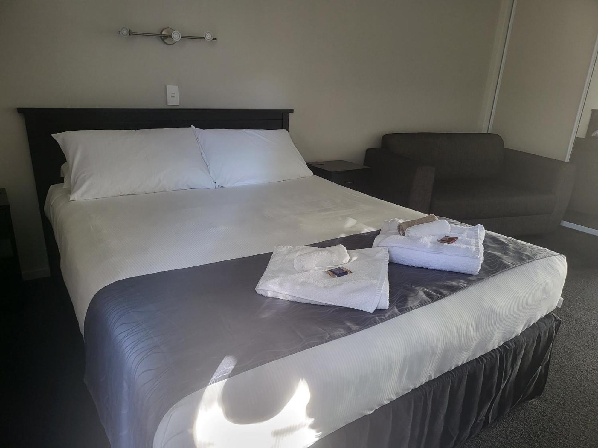 פיקטון Ferrylink Motel מראה חיצוני תמונה